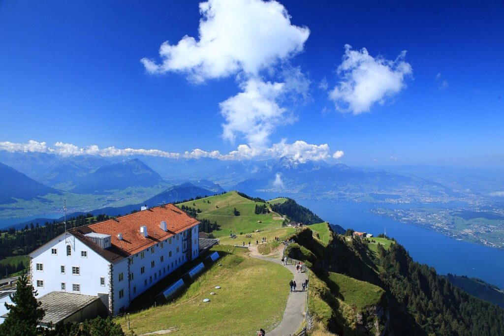 Panoramic view of Lake Lucerne from Mount Rigi